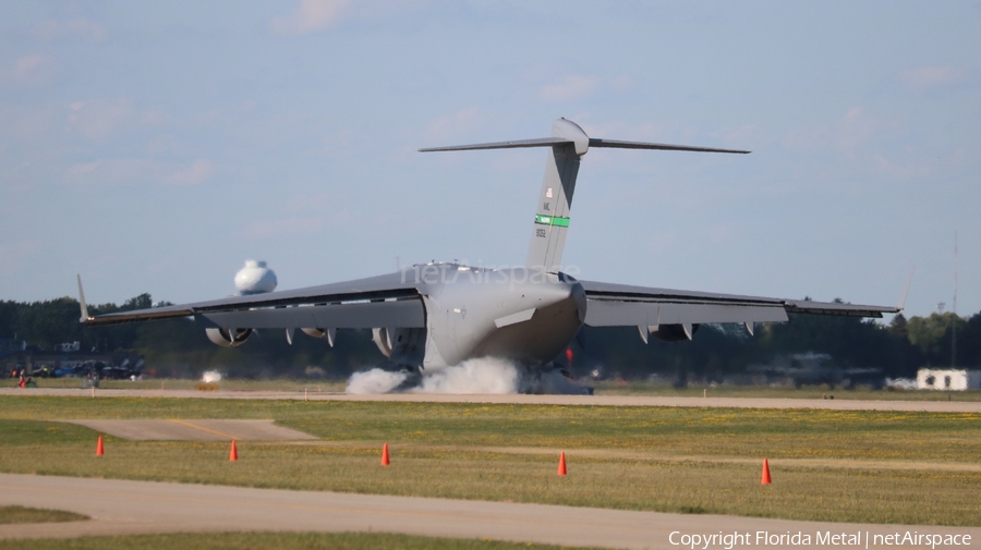 United States Air Force Boeing C-17A Globemaster III (98-0052) | Photo 547828