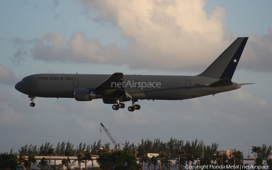 Chilean Air Force (Fuerza Aerea De Chile) Boeing 767-3Y0(ER) (985) | Photo 543505