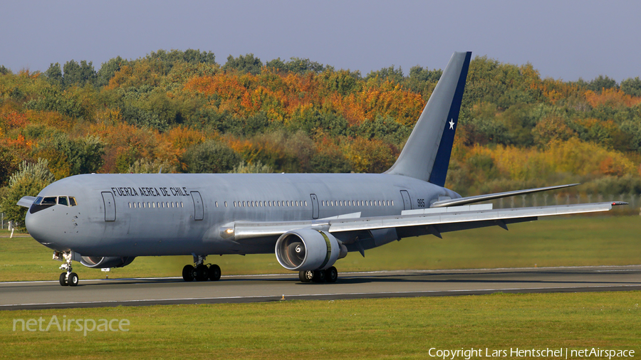 Chilean Air Force (Fuerza Aerea De Chile) Boeing 767-3Y0(ER) (985) | Photo 268888