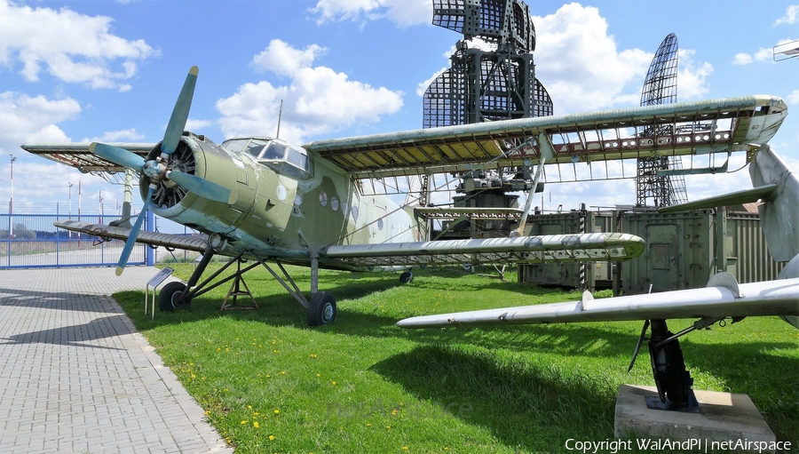 Polish Air Force (Siły Powietrzne) PZL-Mielec An-2T (9866) | Photo 446503