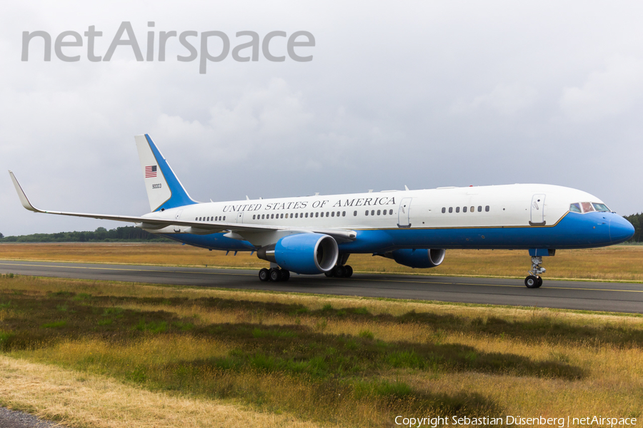 United States Air Force Boeing C-32A (99-0003) | Photo 116583