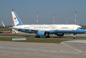 United States Air Force Boeing C-32A (99-0003) at  Hamburg - Fuhlsbuettel (Helmut Schmidt), Germany