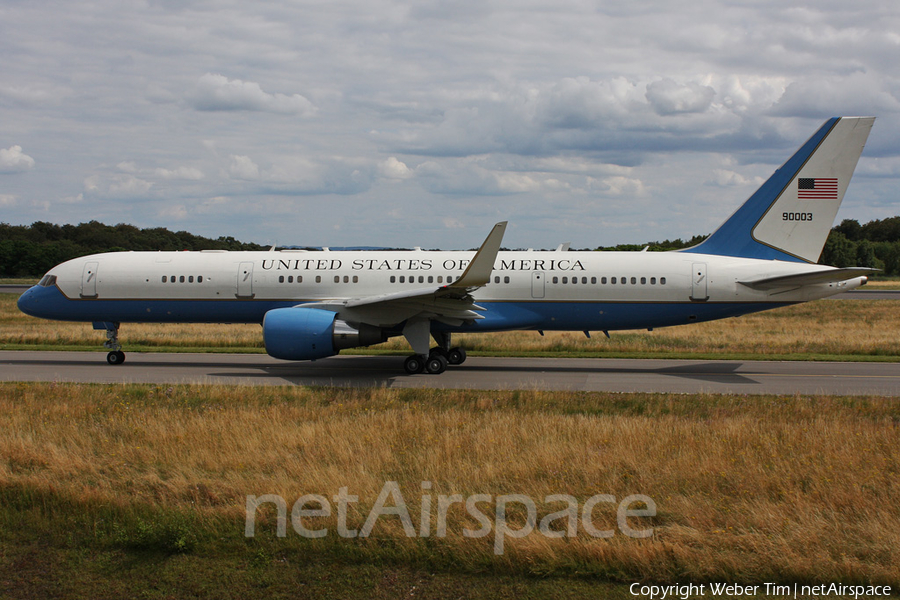 United States Air Force Boeing C-32A (99-0003) | Photo 115646