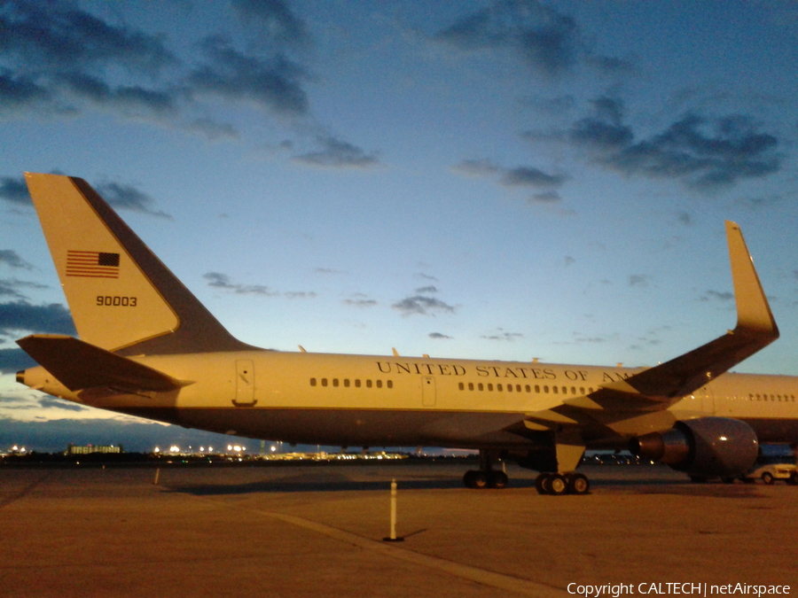 United States Air Force Boeing C-32A (99-0003) | Photo 13229