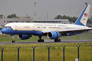 United States Air Force Boeing C-32A (99-0003) at  Warsaw - Frederic Chopin International, Poland