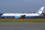 United States Air Force Boeing C-32A (99-0004) at  Hamburg - Fuhlsbuettel (Helmut Schmidt), Germany