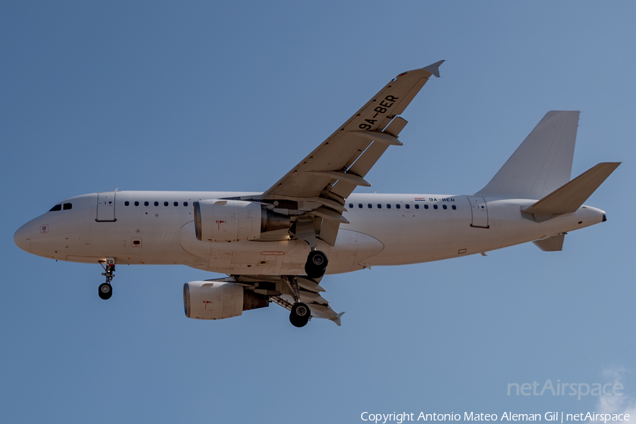 Sundair Airbus A319-112 (9A-BER) | Photo 655712