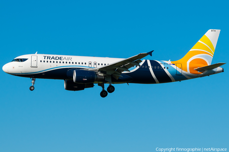 Trade Air Airbus A320-214 (9A-BTH) | Photo 477371