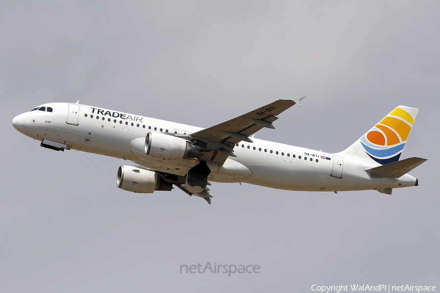 Trade Air Airbus A320-214 (9A-BTI) | Photo 516593