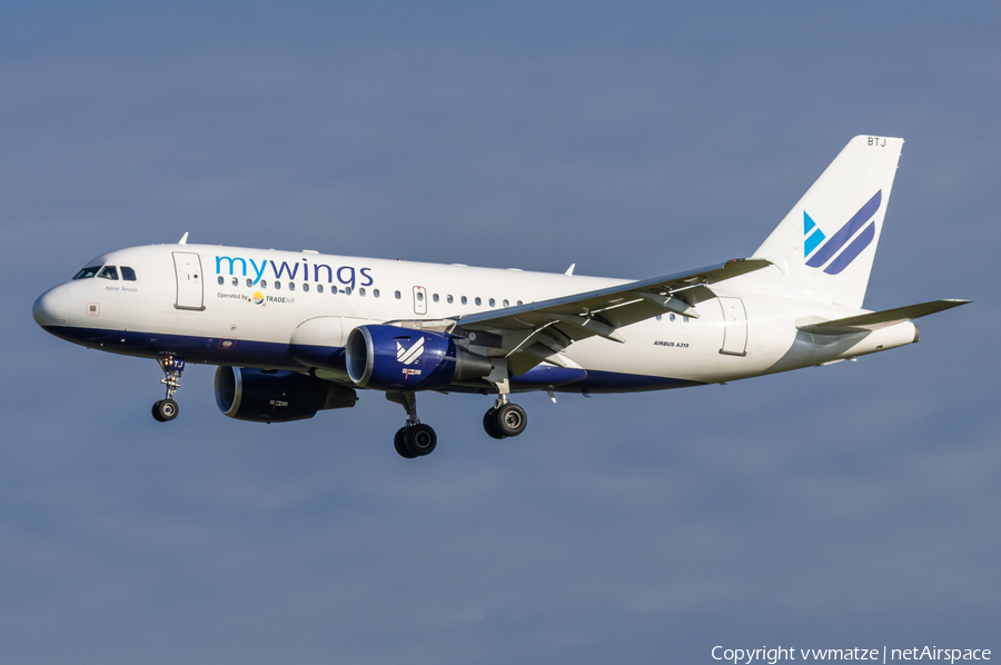 MyWings Airbus A319-112 (9A-BTJ) | Photo 632025