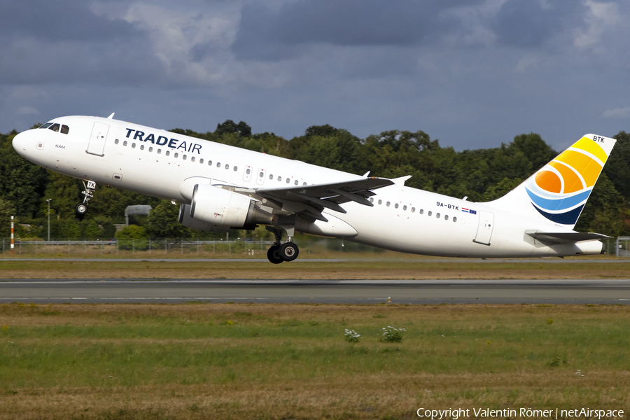 Trade Air Airbus A320-214 (9A-BTK) | Photo 523945