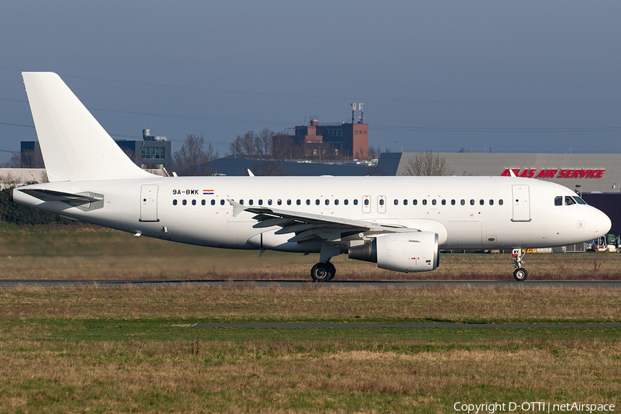 Sundair Airbus A319-112 (9A-BWK) | Photo 613138