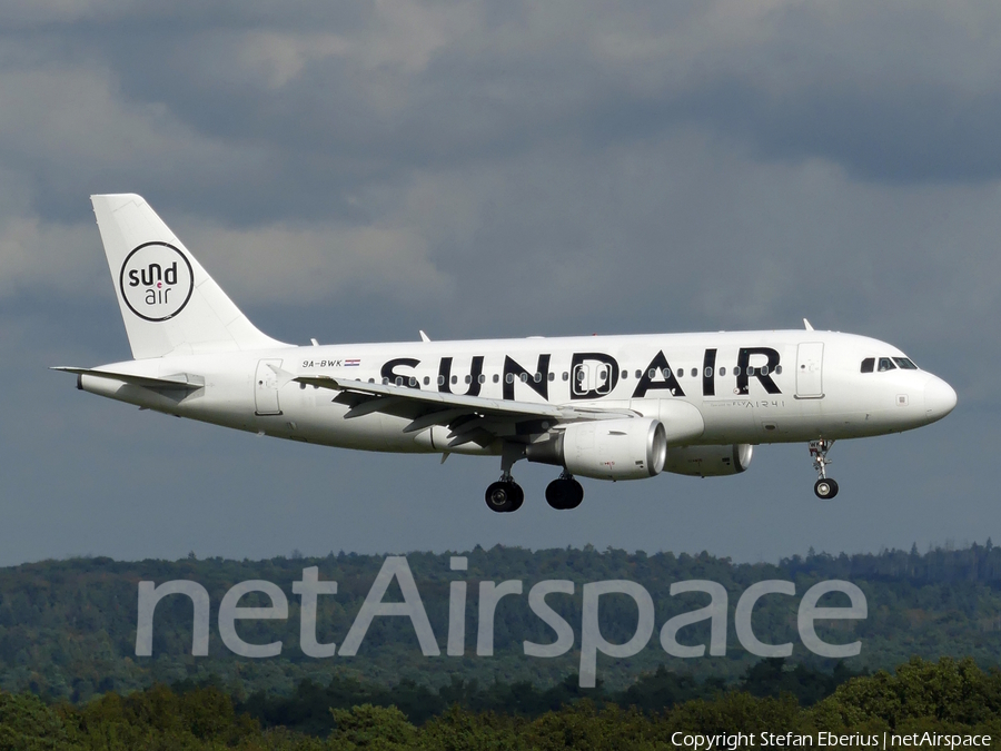 Sundair Airbus A319-112 (9A-BWK) | Photo 592042