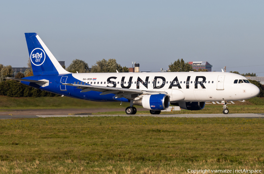 Sundair Airbus A320-214 (9A-IRM) | Photo 477417