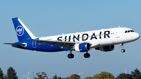 Sundair Airbus A320-214 (9A-IRM) at  Bremen, Germany