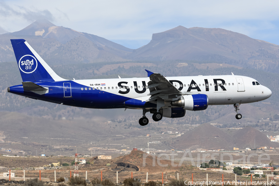 Sundair Airbus A320-214 (9A-IRM) | Photo 479366