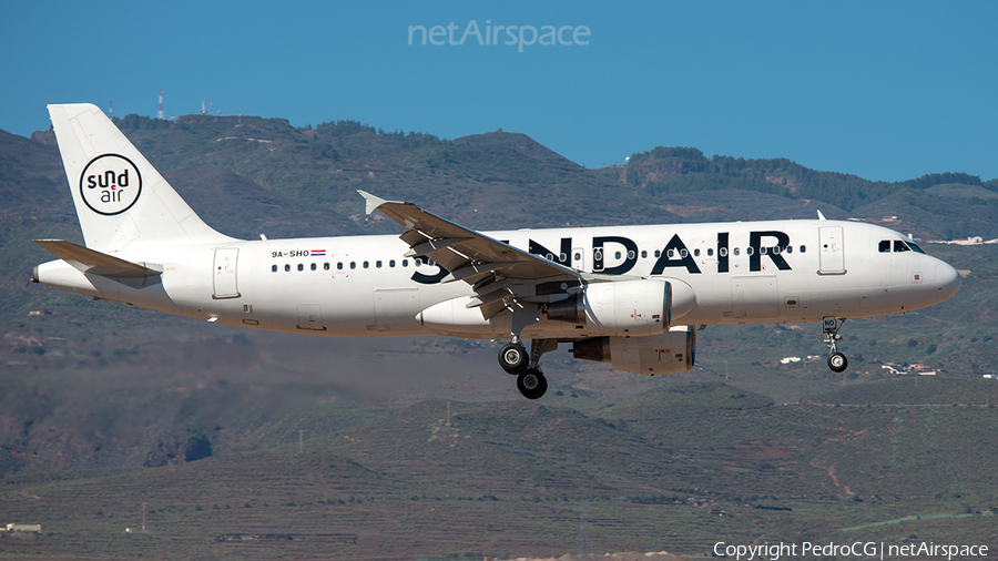 Sundair Airbus A320-214 (9A-SHO) | Photo 487122