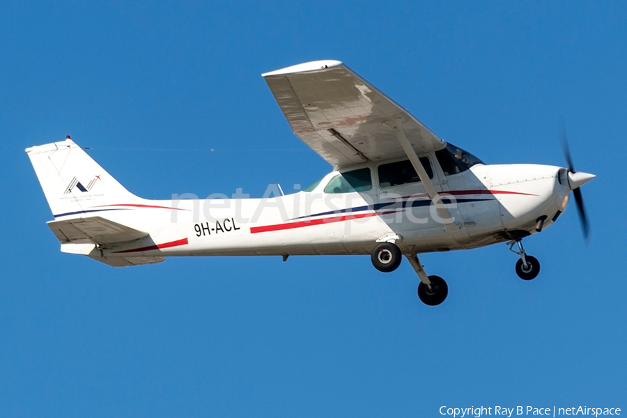 (Private) Cessna 172M Skyhawk (9H-ACL) | Photo 314902