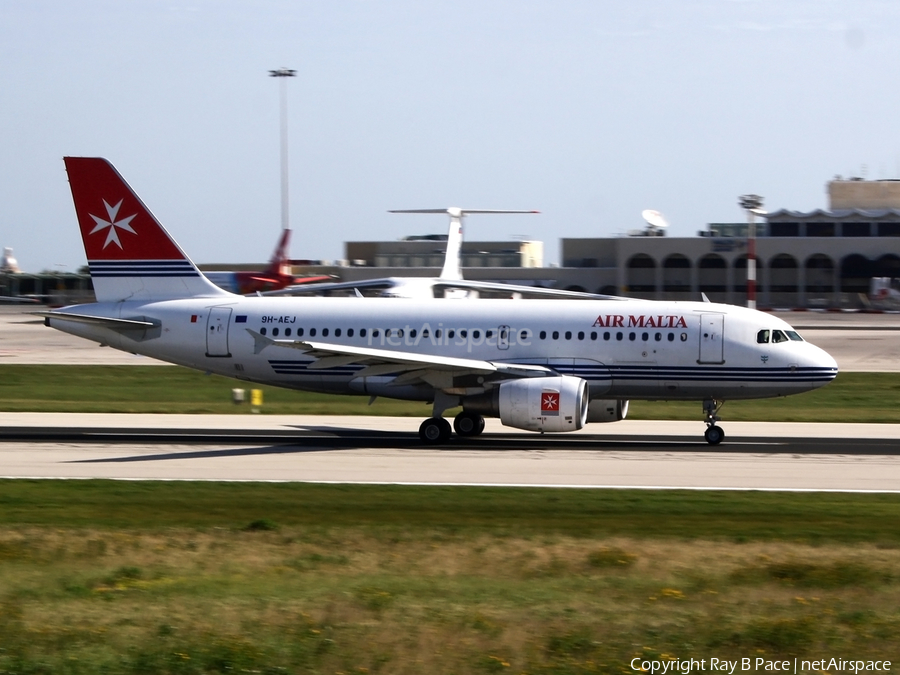Air Malta Airbus A319-111 (9H-AEJ) | Photo 22300