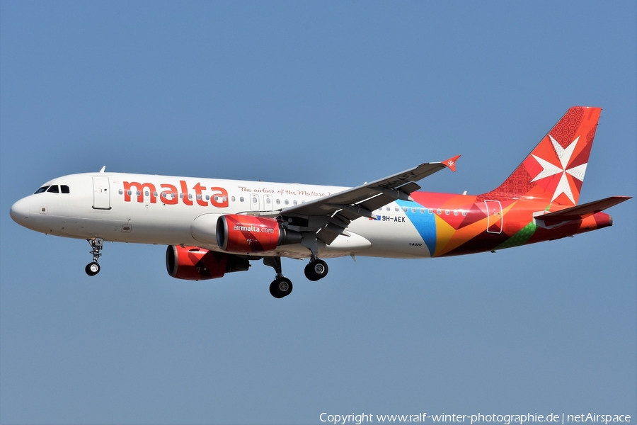 Air Malta Airbus A320-214 (9H-AEK) | Photo 459211