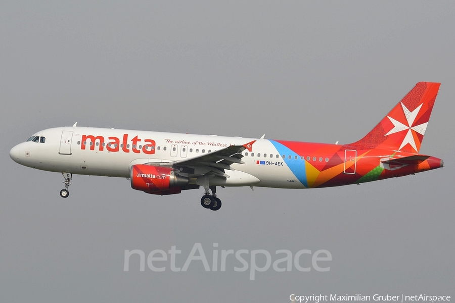 Air Malta Airbus A320-214 (9H-AEK) | Photo 112268
