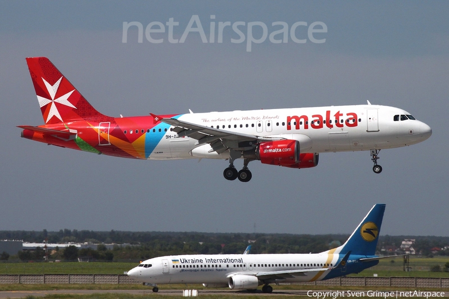 Air Malta Airbus A320-214 (9H-AEN) | Photo 247622