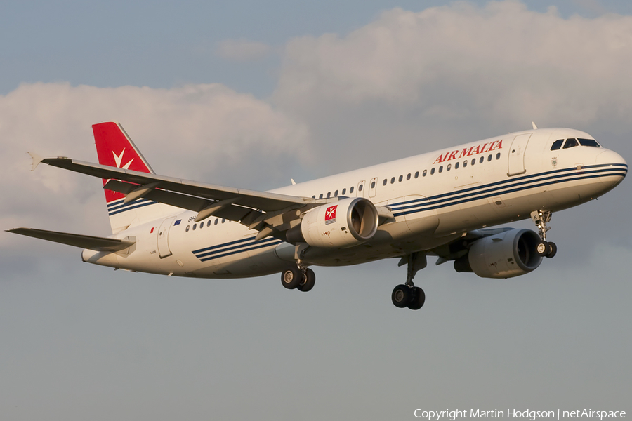 Air Malta Airbus A320-214 (9H-AEN) | Photo 1382