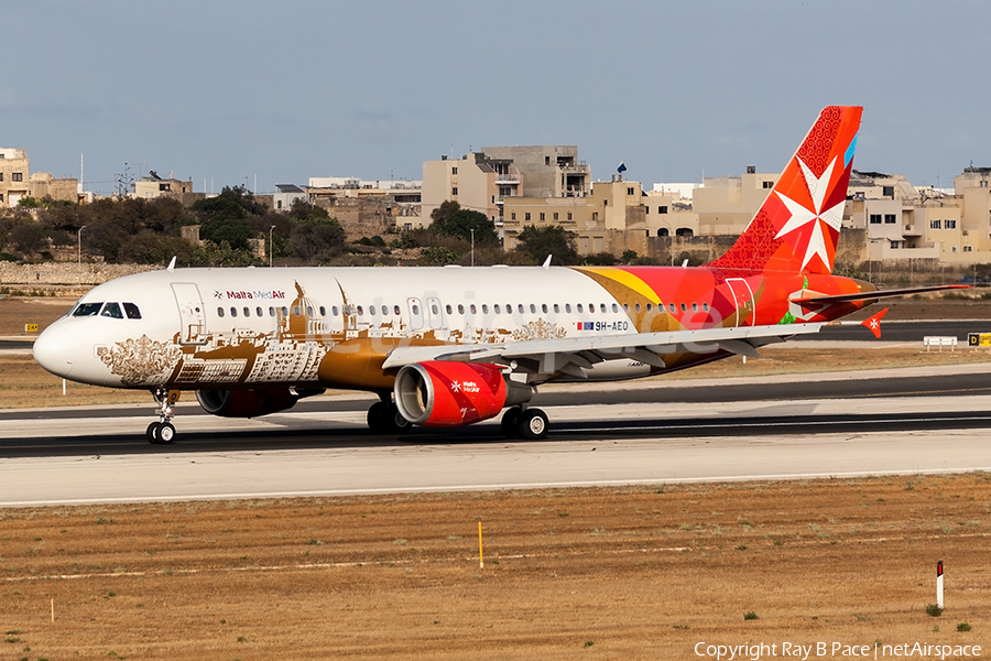 Malta MedAir Airbus A320-214 (9H-AEO) | Photo 401219