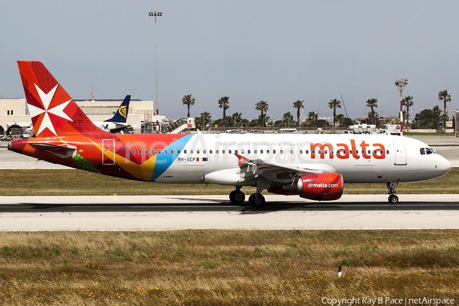 Air Malta Airbus A320-214 (9H-AEP) | Photo 240384