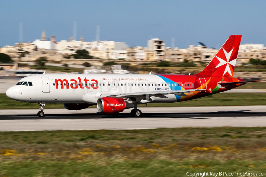 Air Malta Airbus A320-214 (9H-AEQ) | Photo 300420