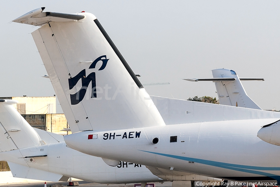 Medavia de Havilland Canada DHC-8-102 (9H-AEW) | Photo 381780