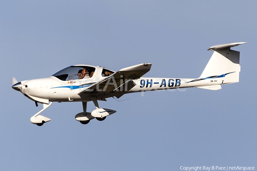 Diamond Flight Training Diamond DA20-C1 Eclipse (9H-AGB) | Photo 267121
