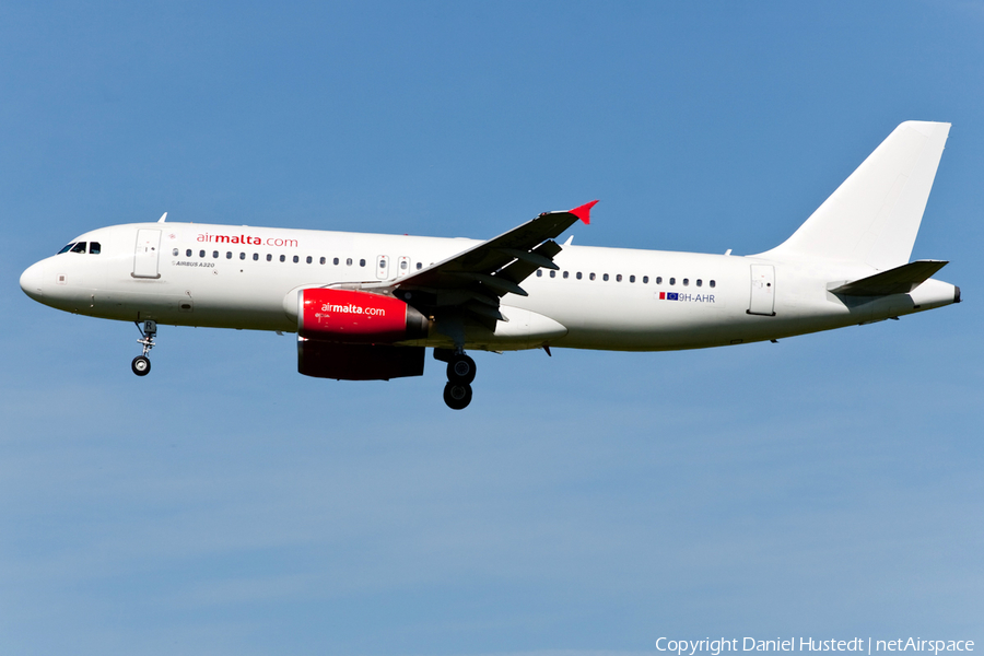 Air Malta Airbus A320-232 (9H-AHR) | Photo 482338