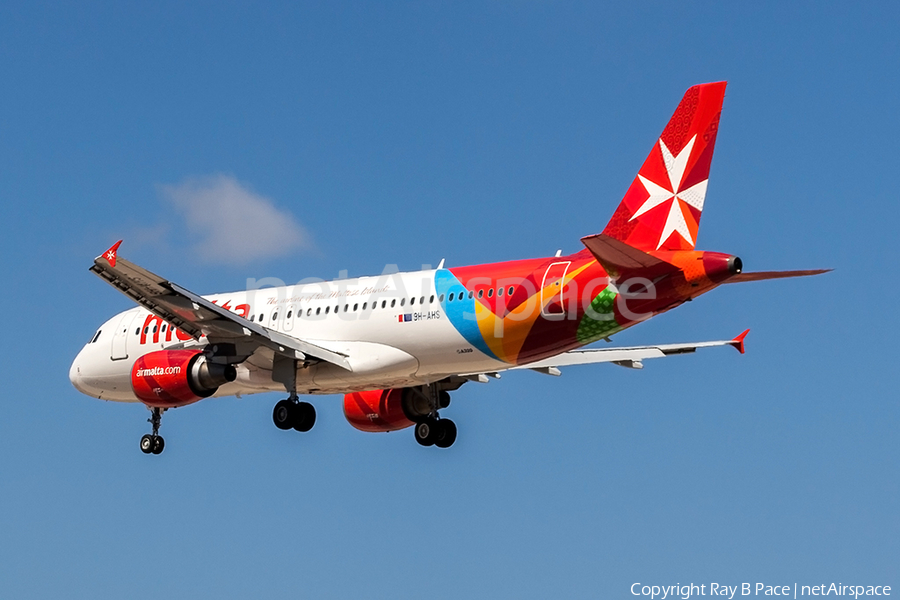 Air Malta Airbus A320-214 (9H-AHS) | Photo 403939