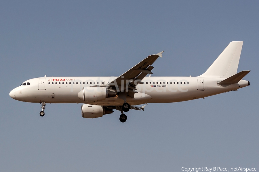 Air Malta Airbus A320-214 (9H-AHS) | Photo 516577