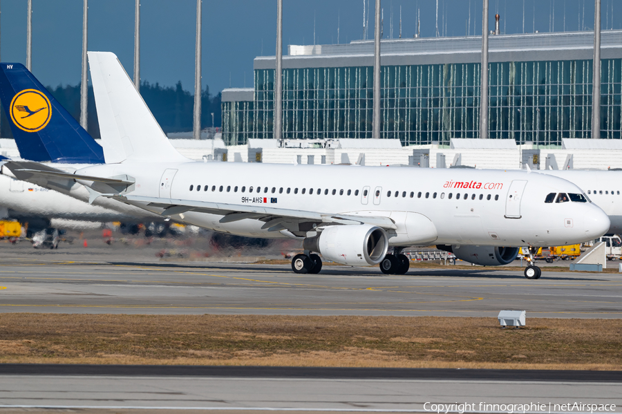 Air Malta Airbus A320-214 (9H-AHS) | Photo 612019