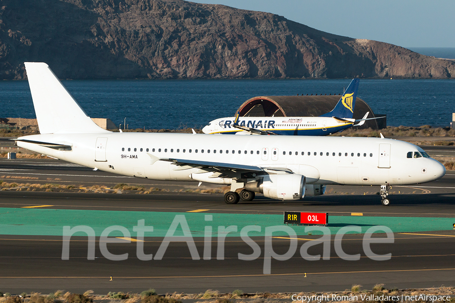Avion Express Malta Airbus A320-214 (9H-AMA) | Photo 335588