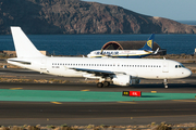 Avion Express Malta Airbus A320-214 (9H-AMA) at  Gran Canaria, Spain