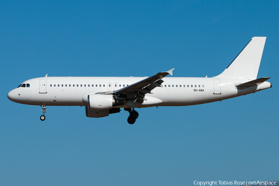 Avion Express Malta Airbus A320-214 (9H-AMA) | Photo 349892