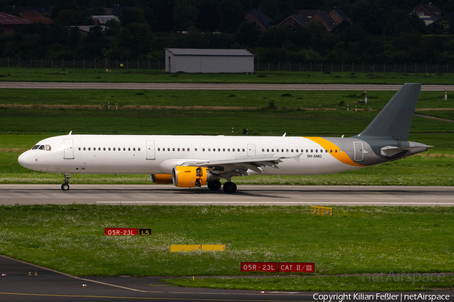 Avion Express Malta Airbus A321-212 (9H-AMG) | Photo 466005