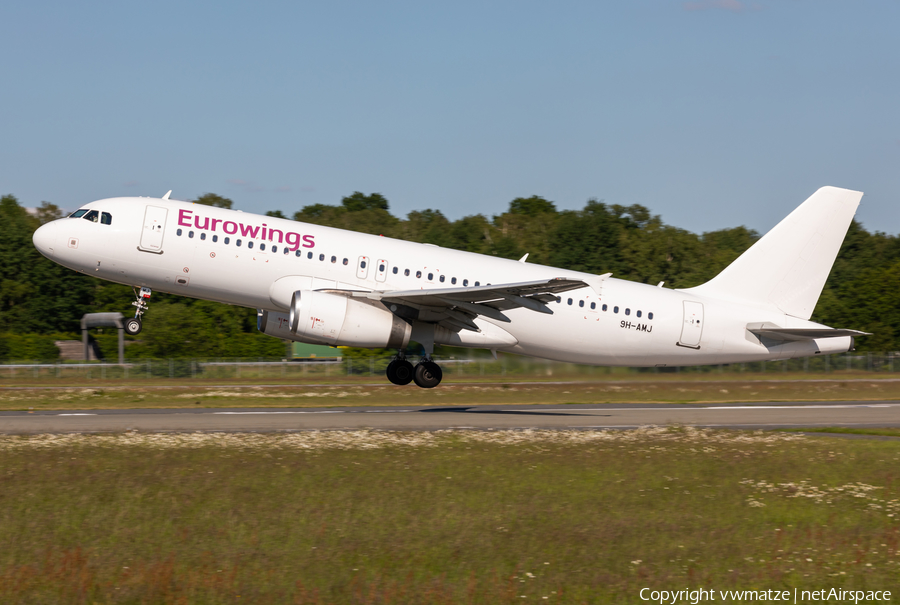 Avion Express Malta Airbus A320-232 (9H-AMJ) | Photo 511099