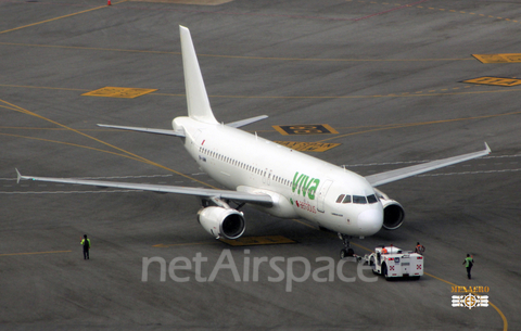 VivaAerobus Airbus A320-232 (9H-AMM) at  Cancun - International, Mexico