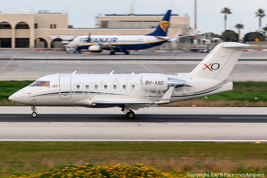 XOJet Bombardier CL-600-2B16 Challenger 604 (9H-AXO) | Photo 499759
