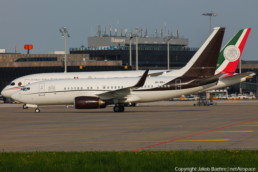 (Private) Boeing 737-7BC(BBJ) (9H-BBJ) | Photo 239602