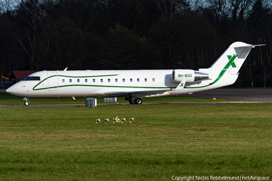 Air X Charter Bombardier CL-600-2B19 Challenger 850 (9H-BOO) | Photo 561399