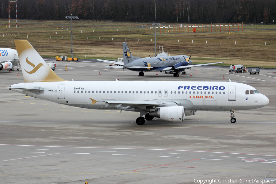 Freebird Airlines Europe Airbus A320-214 (9H-FHA) | Photo 483135