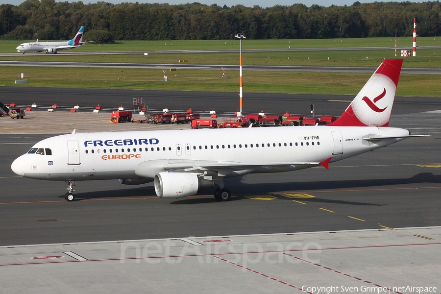 Freebird Airlines Europe Airbus A320-214 (9H-FHB) | Photo 352085