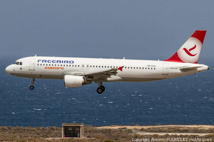 Freebird Airlines Europe Airbus A320-214 (9H-FHB) | Photo 393327