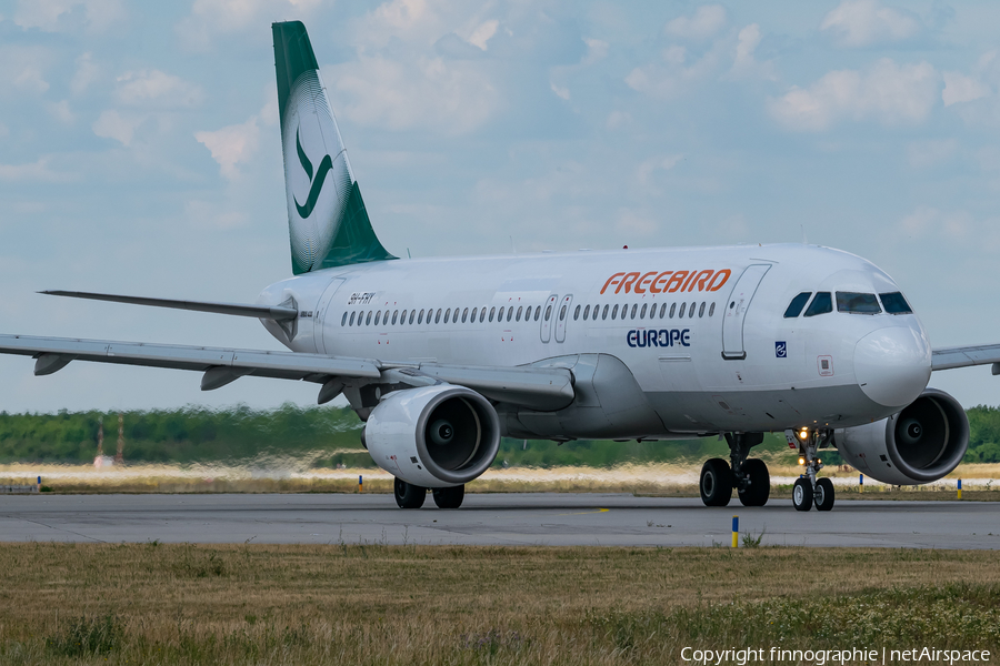 Freebird Airlines Europe Airbus A320-214 (9H-FHY) | Photo 513837