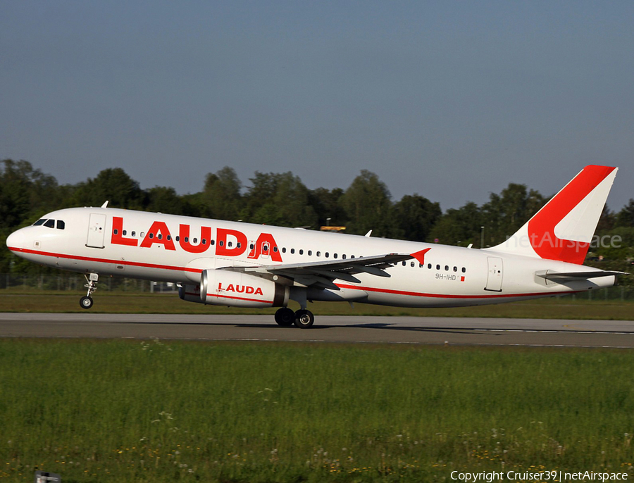 Lauda Europe Airbus A320-232 (9H-IHD) | Photo 468544